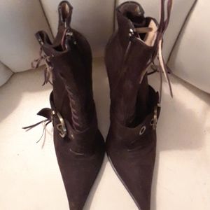 Brown suede ankle boots by Gianmarco Lorenzi